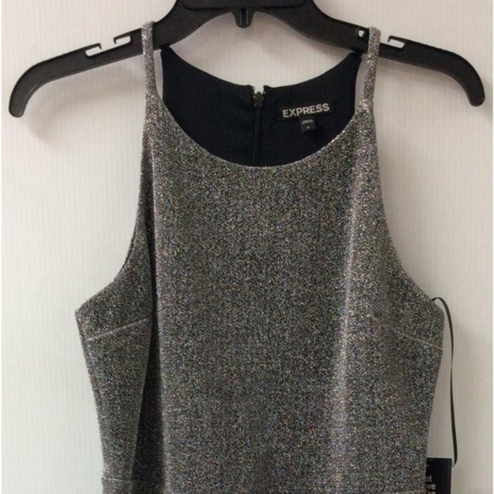 Express Black Sparkly Dress Size 8 NWT!! L: 37.5" Chest: 17.5" Waist: 15" (D)